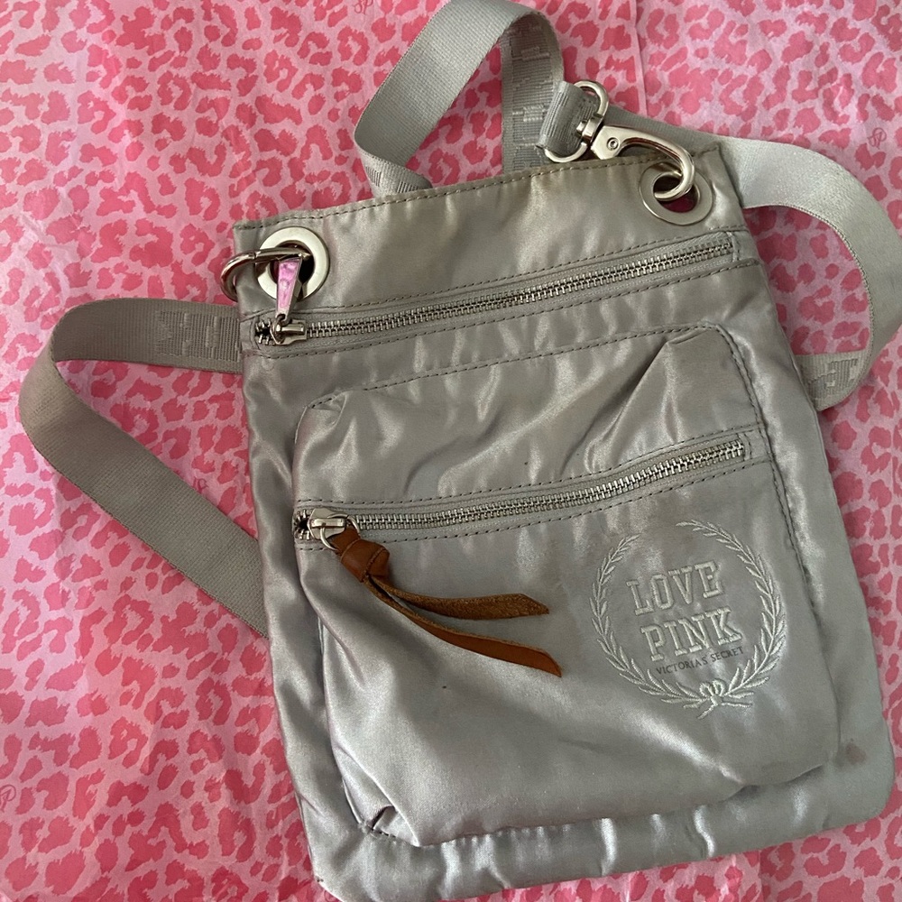 VS PINK VINTAGE CROSSBODY